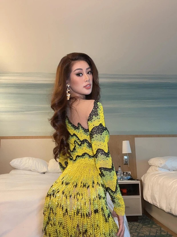 Khánh Vân diện váy ruộng bậc thang gây sốt tại Hoa hậu Hoàn vũ 2020 - Ảnh 2.