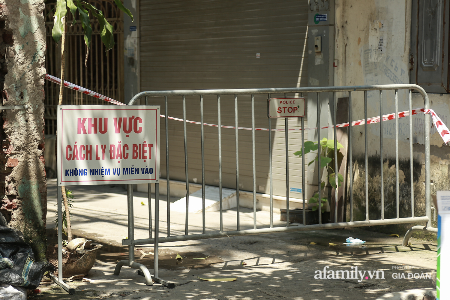 Hà Nội phong tỏa khu dân cư nơi 1 trường hợp là F1 của vợ Giám đốc Hancinco dương tính với SARS-CoV-2 - Ảnh 2.