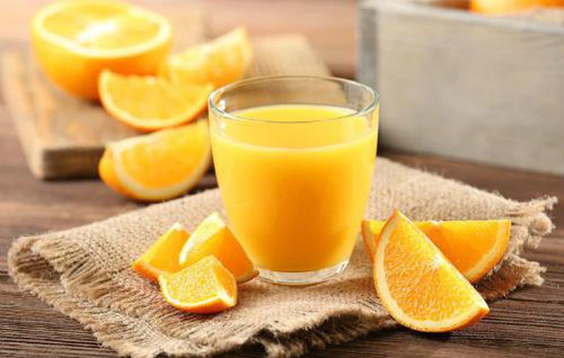 Uống nước cam mỗi ngày có đẹp da không