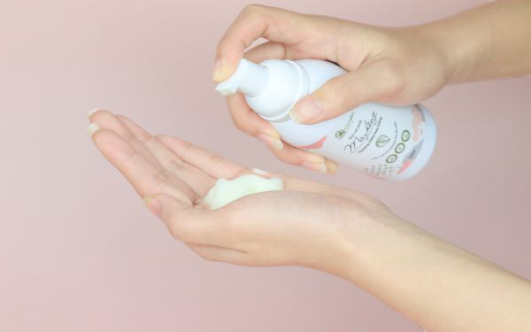 Mẹ bầu Võ Hạ Trâm chia sẻ bí quyết chăm sóc vùng kín khi mang thai - Ảnh 4. Mẹ bầu Võ Hạ Trâm chia sẻ bí quyết chăm sóc vùng kín khi mang thai - Ảnh 4.