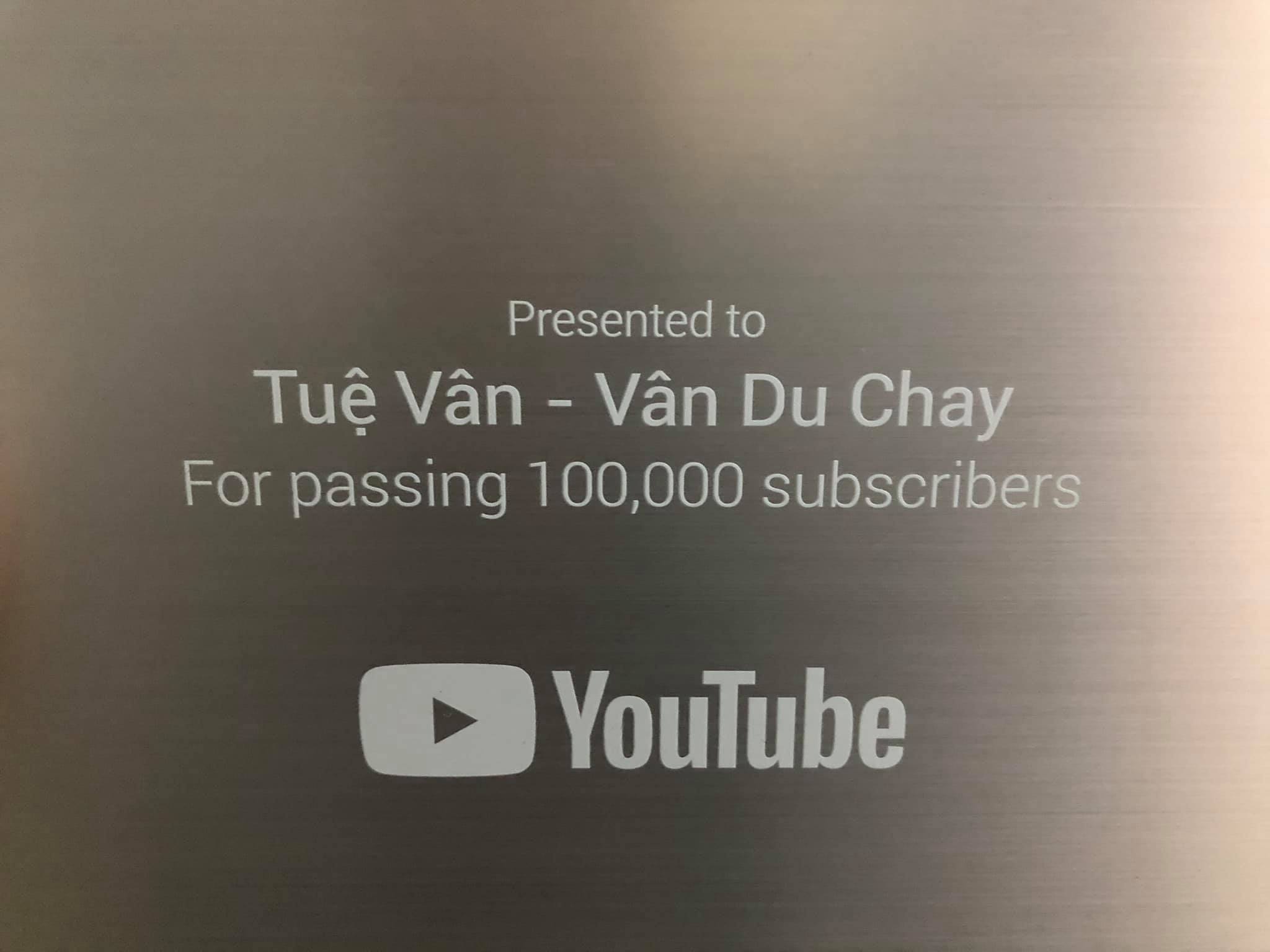 K&ecirc;nh nấu ăn của Nghệ nh&acirc;n ẩm thực Nguyễn Dzo&atilde;n Cẩm V&acirc;n đ&atilde; c&oacute; n&uacute;t bạc Youtube, bồi hồi nghe lại chất giọng của c&ocirc; mới thấy th&acirc;n thương lạ kỳ - Ảnh 6.