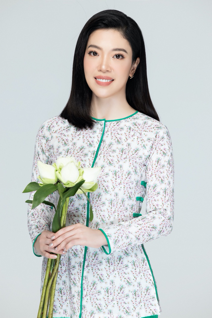 Thiện Phát Design ra mắt BST Phật Đản 2021: Mùa Hoa Dâng Phật - Ảnh 1.