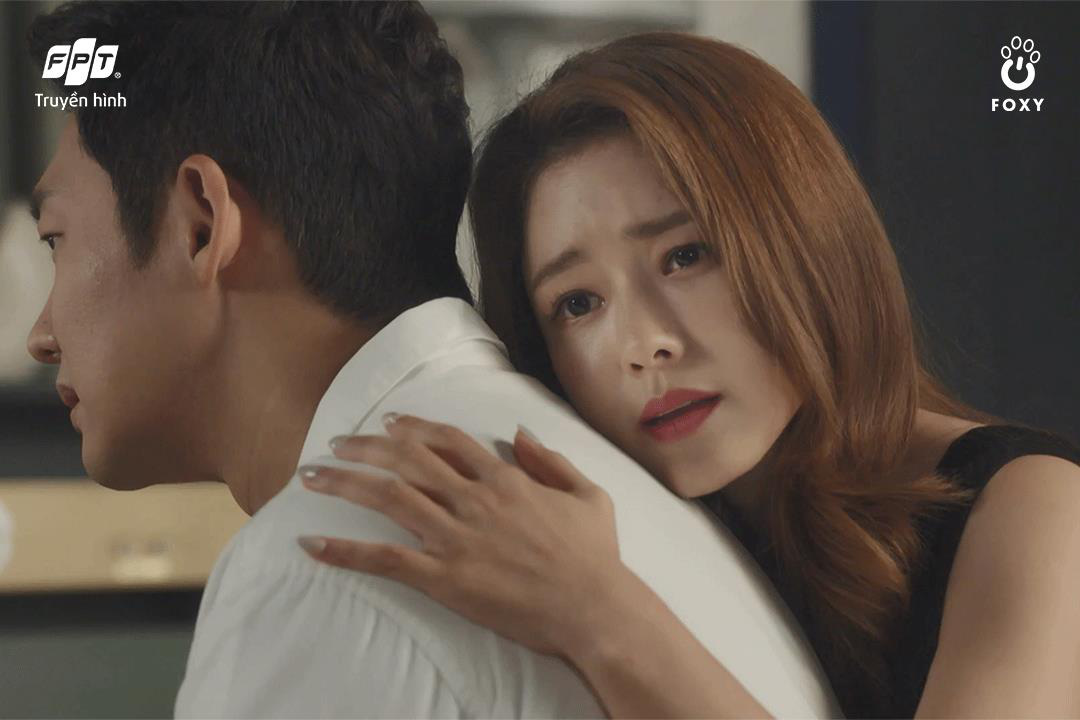 Nỗi đau quá khứ đeo bám các nhân vật trong series Khu Vườn Hoàng Kim - Ảnh 5. Nỗi đau quá khứ đeo bám các nhân vật trong series Khu Vườn Hoàng Kim - Ảnh 5.