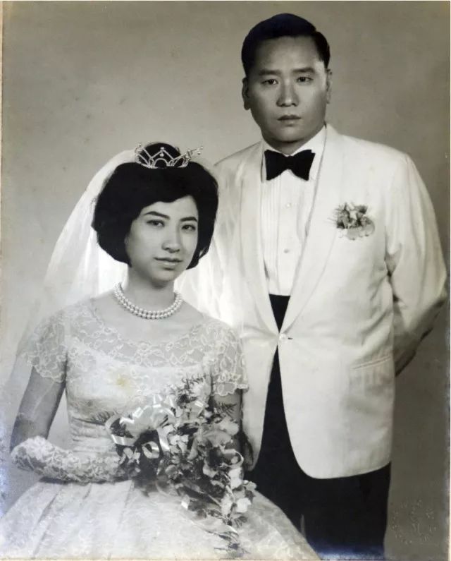 Vợ mất vì tai nạn máy bay, tỷ phú Hong Kong cưới ngay em gái vợ và kết cục bi đát cuối đời, con cái quay lưng sau một quyết định! - Ảnh 4.