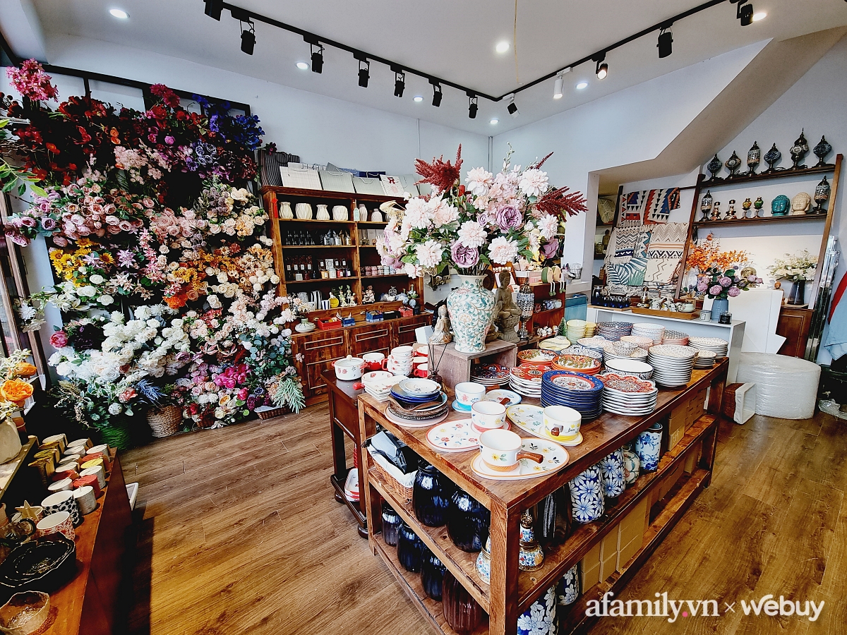 Ghé tiệm decor trên phố Mai Hắc Đế “tia” được cả chục kiểu đồ bếp gốm sứ cực xinh - Ảnh 1.