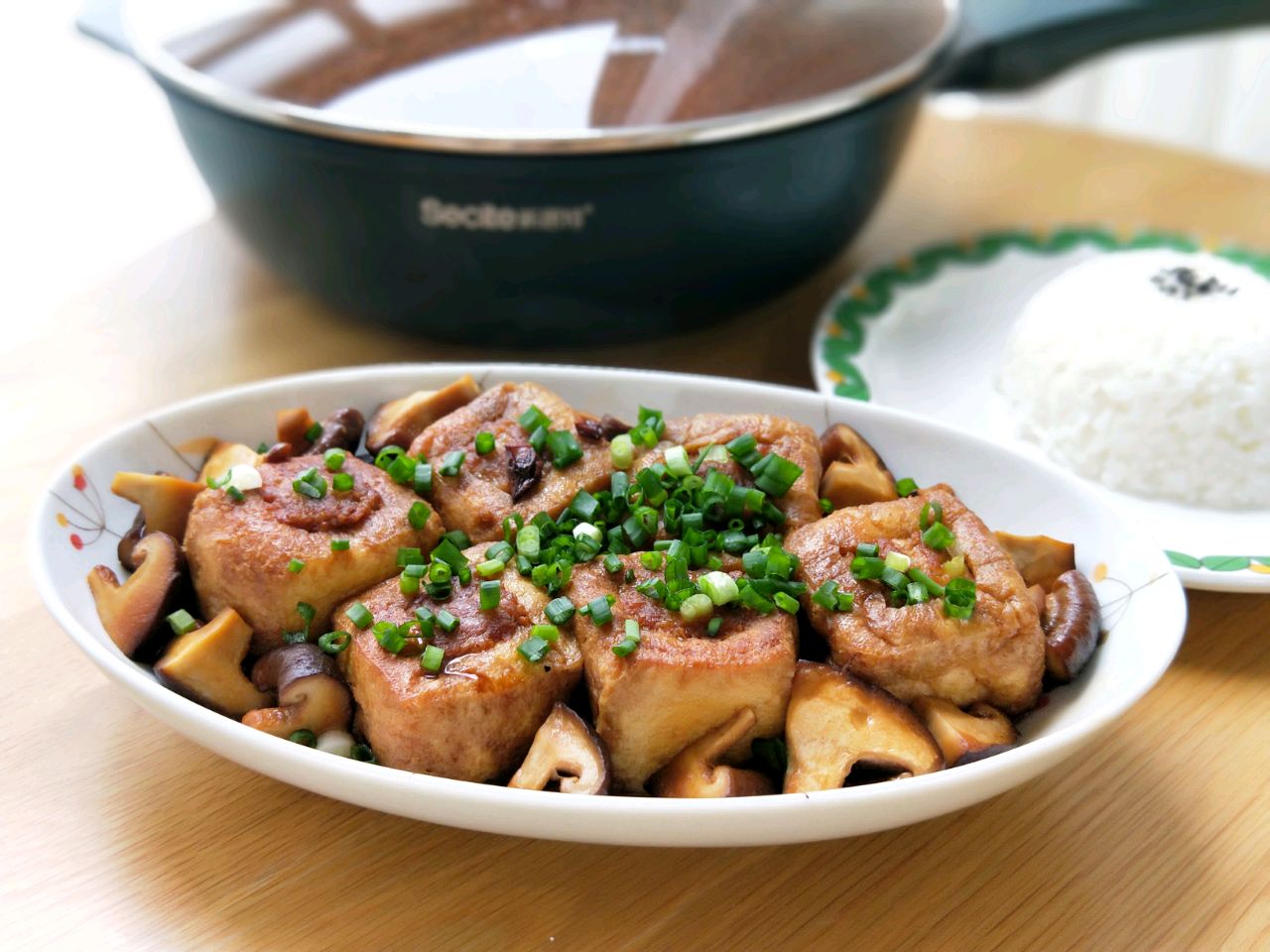 Chỉ cần th&ecirc;m một nguy&ecirc;n liệu n&agrave;y m&oacute;n đậu phụ nhồi thịt sẽ thơm ngon hơn hẳn! - Ảnh 13.