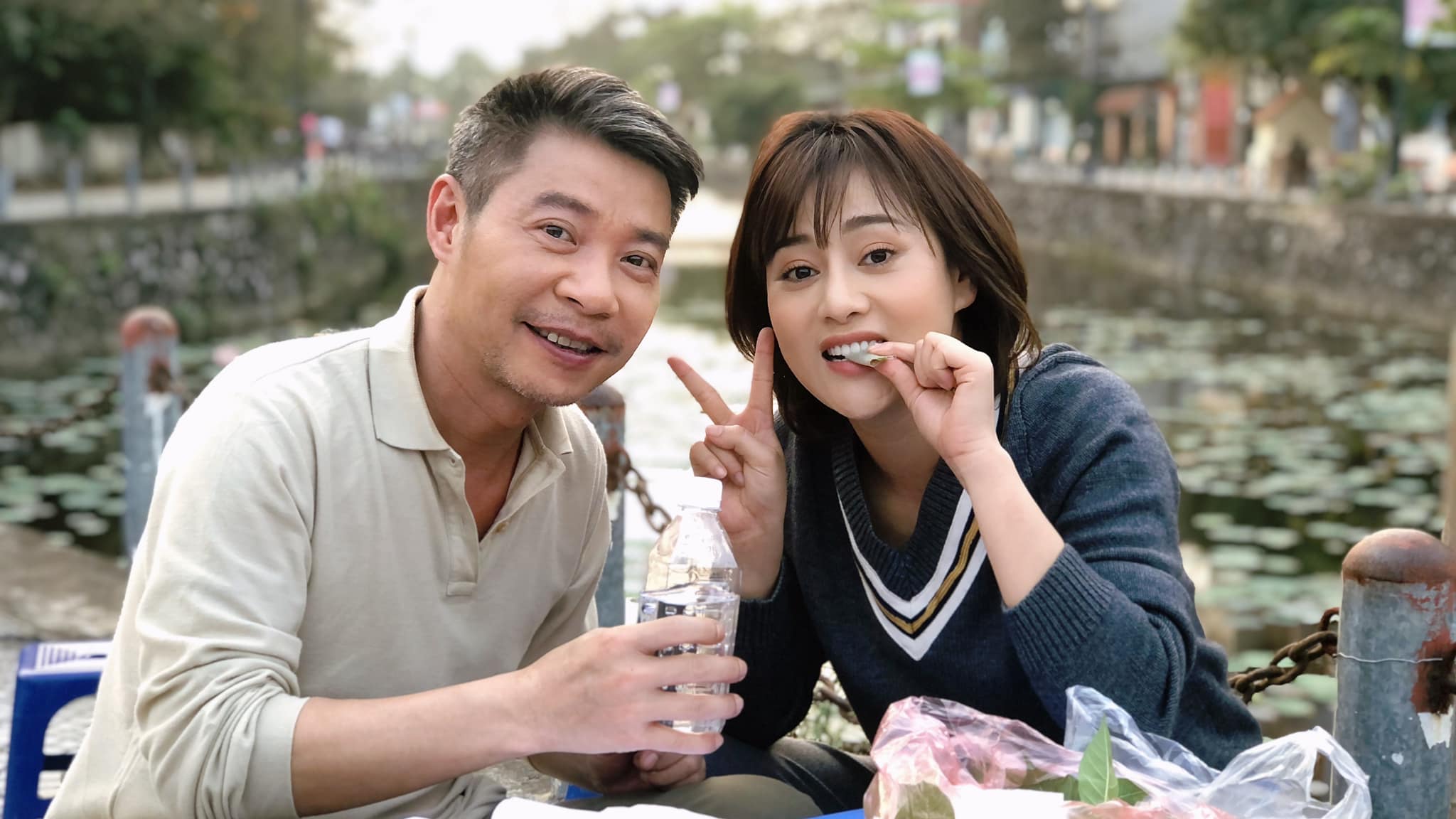 Phương Oanh - NSND Công Lý nhận mưa lời khen sau tập 11 Hương vị tình thân, Bảo Thanh "đang chửa ...