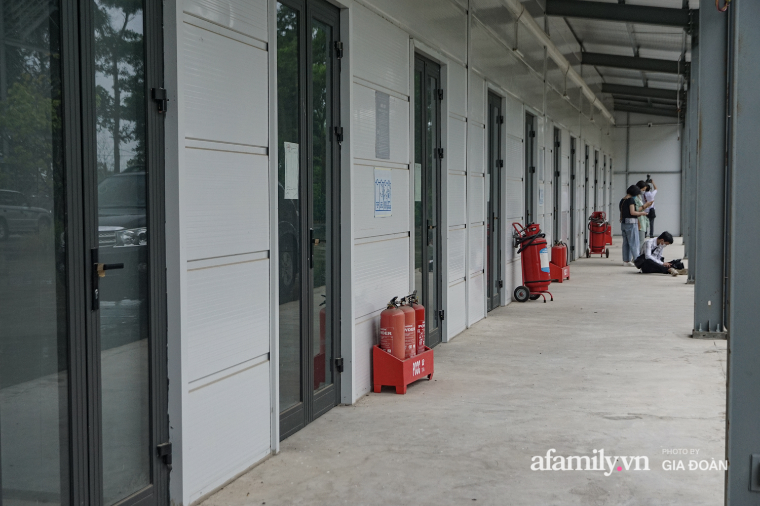 Hà Nội: Bệnh viện dã chiến Mê Linh sẵn sàng tái khởi động  cho 300 người có thể cách ly - Ảnh 4.