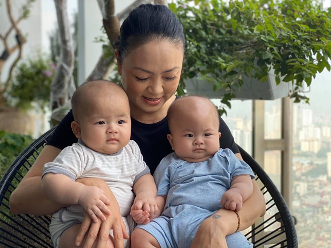 3 cặp song sinh rich kid đáng yêu nhất nhà hot family Việt, toàn &quot;nam thần nhí&quot; khiến team bỉm sữa thích mê - Ảnh 9.
