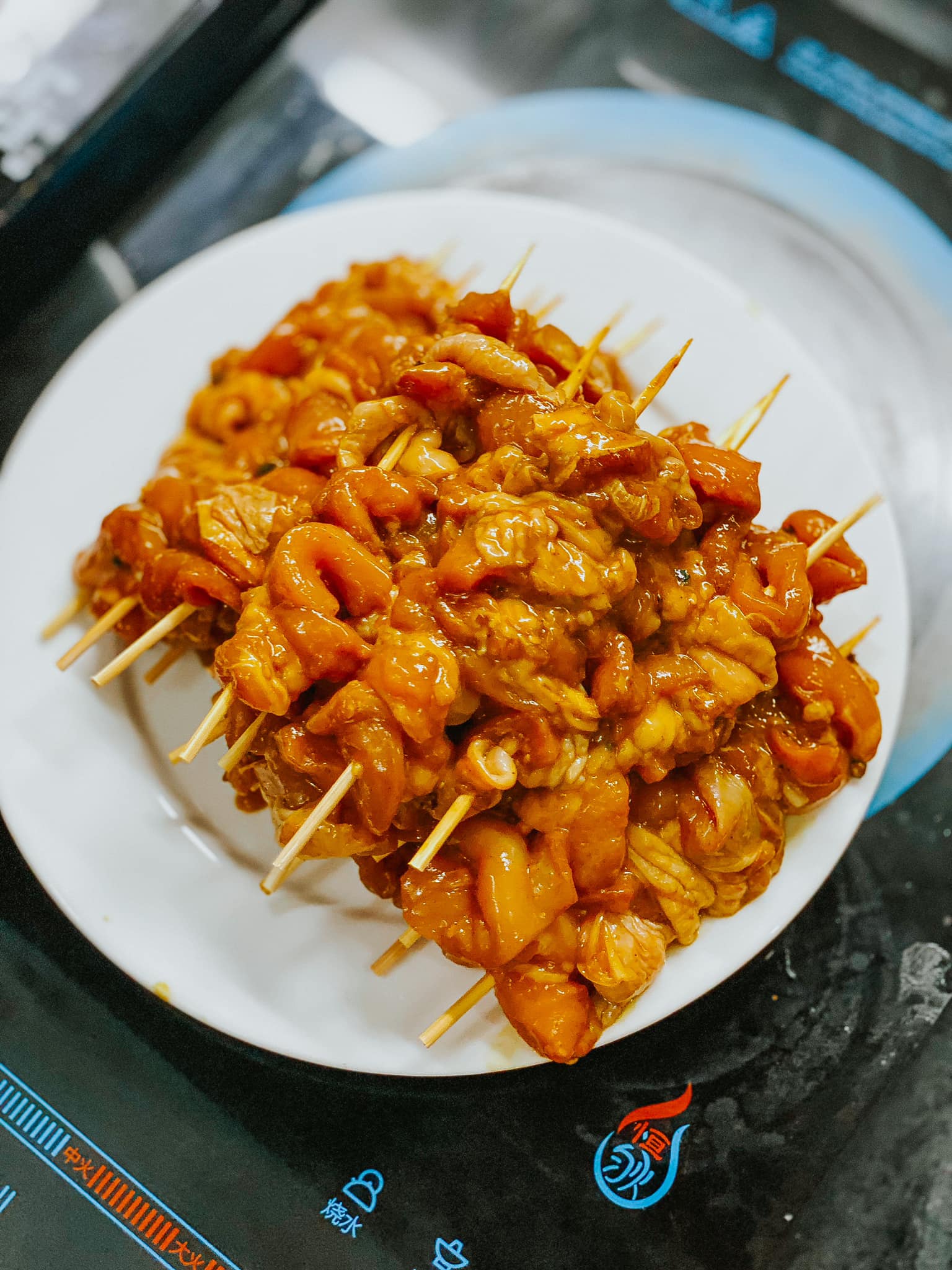 Đổi món với gà xiên nướng làm bằng nồi chiên không dầu nữa, thành quả khiến cả nhà khen không ngớt - Ảnh 4. Đổi món với gà xiên nướng làm bằng nồi chiên không dầu nữa, thành quả khiến cả nhà khen không ngớt - Ảnh 4.