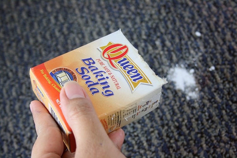 Just 1 box of baking soda for 30k and you can make every corner of the house unexpectedly clean - Picture 1.