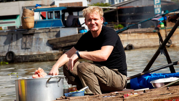 Gordon Ramsay - vị đầu bếp nổi tiếng thế giới đã dày công quảng bá đồ ăn Việt Nam như thế nào? - Ảnh 1.