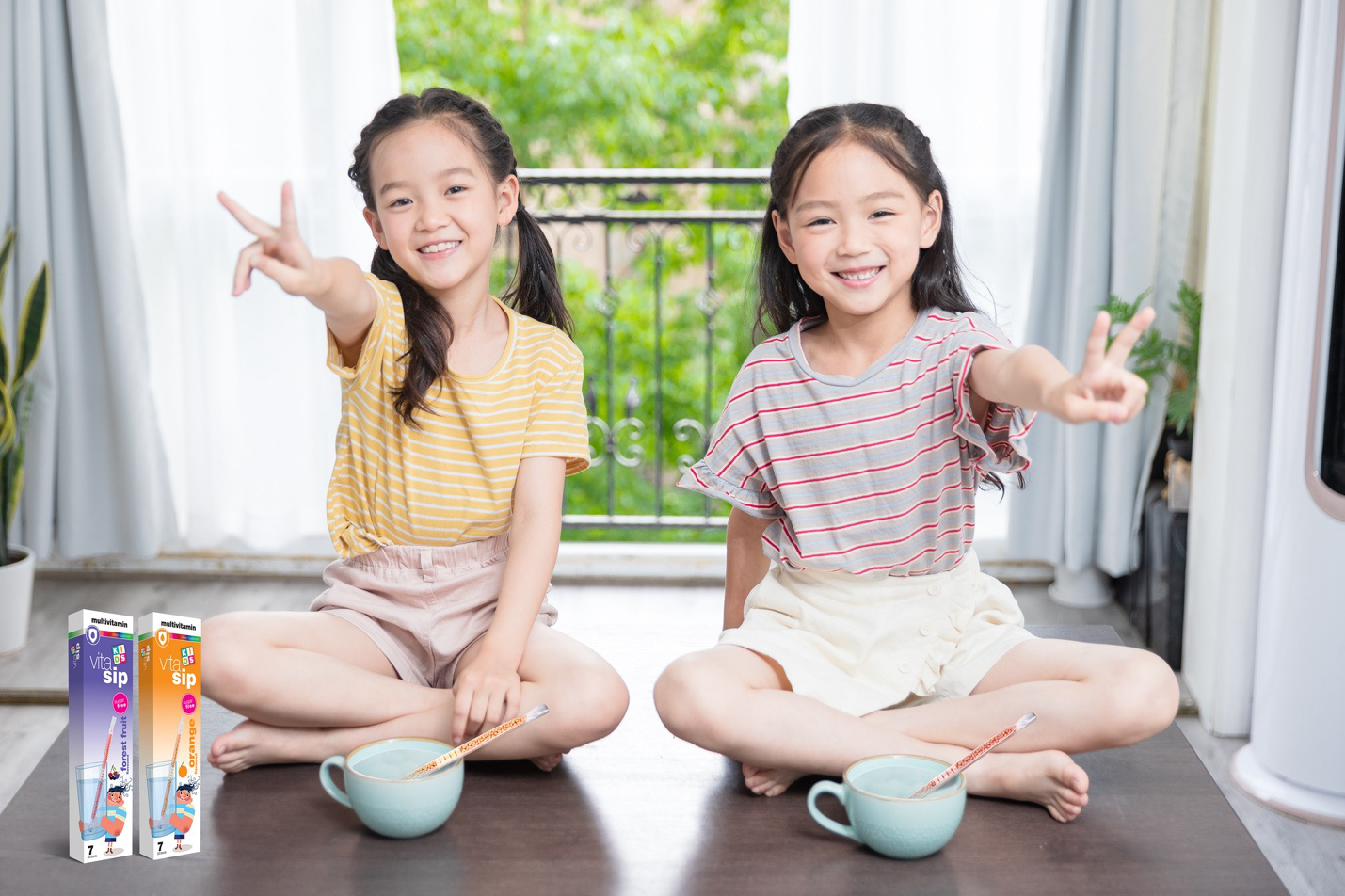 Tuyệt chiêu để con hào hứng uống nước, lại còn bổ sung vitamin - Ảnh 3. Tuyệt chiêu để con hào hứng uống nước, lại còn bổ sung vitamin - Ảnh 3.