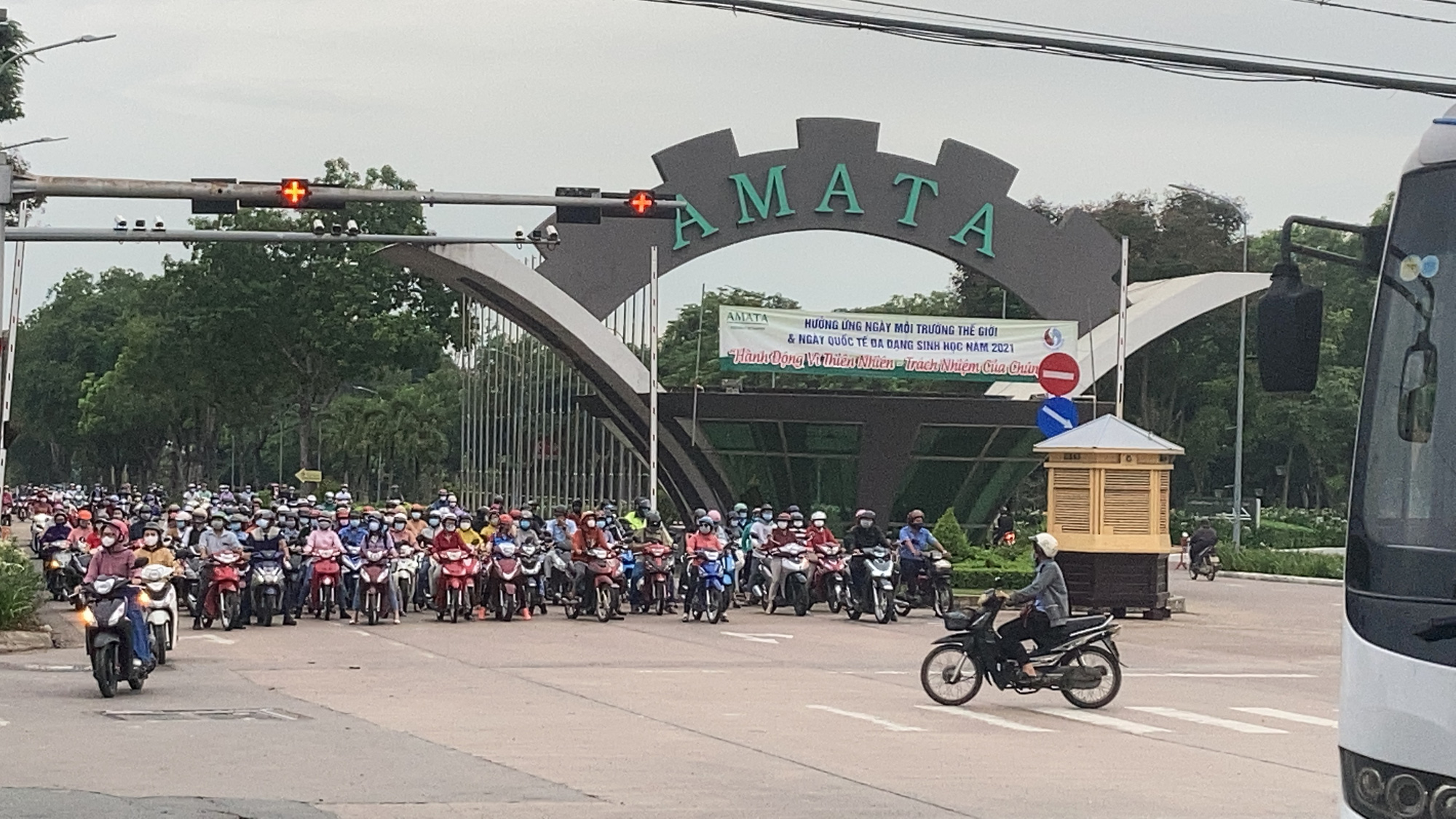 NÓNG: Vừa công bố kết quả xét nghiệm ca F1 trong KCN Amata ở Biên Hoà - Ảnh 1. NÓNG: Vừa công bố kết quả xét nghiệm ca F1 trong KCN Amata ở Biên Hoà - Ảnh 1.