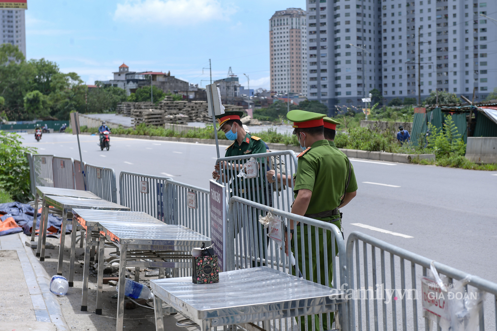 Bệnh viện K dỡ phong tỏa sau 37 ngày cách ly - Ảnh 10.