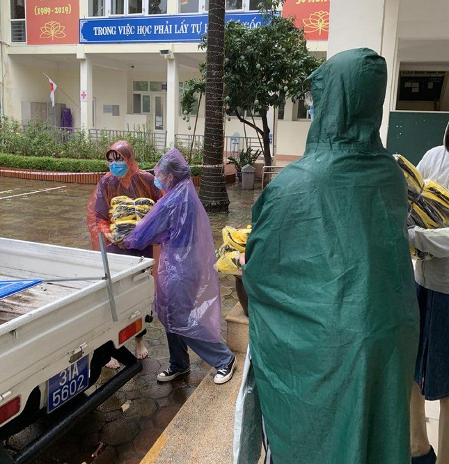 Nhìn lại kỳ thi vào lớp 10 đặc biệt chưa từng có của Hà Nội - Ảnh 4.