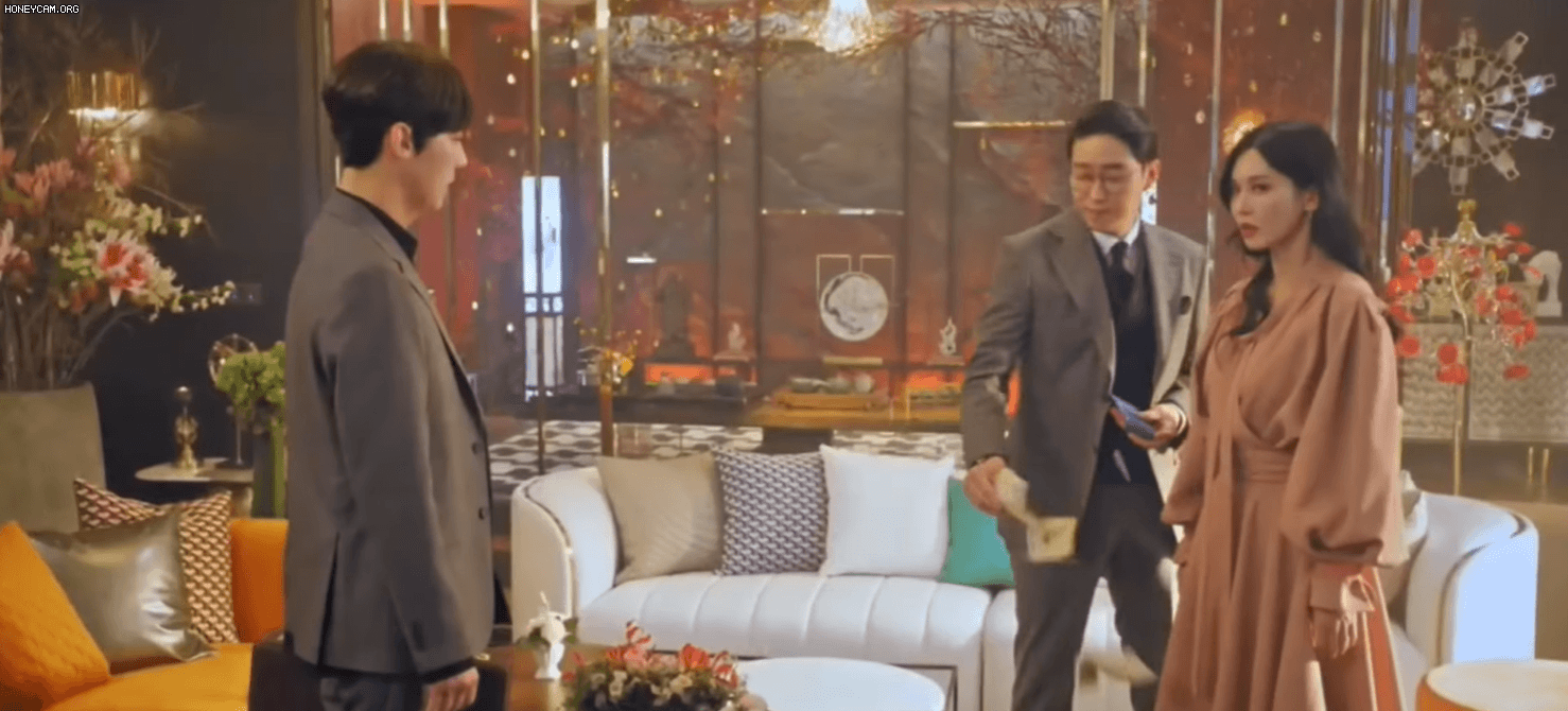 Cuộc chiến thượng lưu 3 tập 3: Seo Jin mắng thẳng mặt Ha Yoon Cheol quá hèn hạ, còn quỳ xuống chân Ju Dan Tae xin tiền - Ảnh 4.