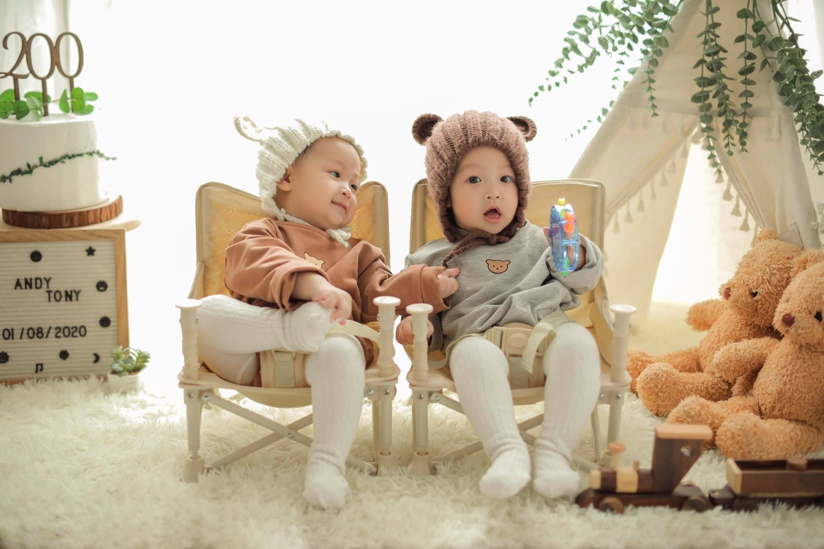 Hoa hậu Đặng Thu Thảo: Mụn tàn phá nhan sắc khi mang bầu, đổi lại có cặp sinh đôi đáng yêu, cách dạy con càng miễn chê - Ảnh 3. Hoa hậu Đặng Thu Thảo: Mụn tàn phá nhan sắc khi mang bầu, đổi lại có cặp sinh đôi đáng yêu, cách dạy con càng miễn chê - Ảnh 3.