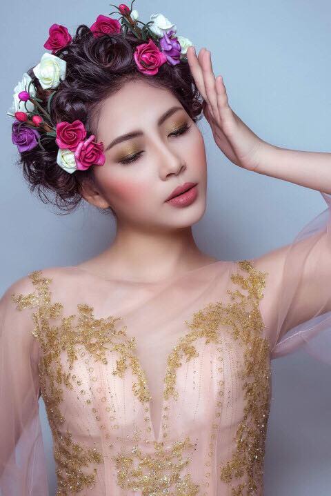 Nhìn lại nhan sắc thời son rỗi của Hoa hậu Đặng Thu Thảo ai cũng giật mình vì quá khác thời điểm bị tàn phá khi mang thai - Ảnh 6. Nhìn lại nhan sắc thời son rỗi của Hoa hậu Đặng Thu Thảo ai cũng giật mình vì quá khác thời điểm bị tàn phá khi mang thai - Ảnh 6.