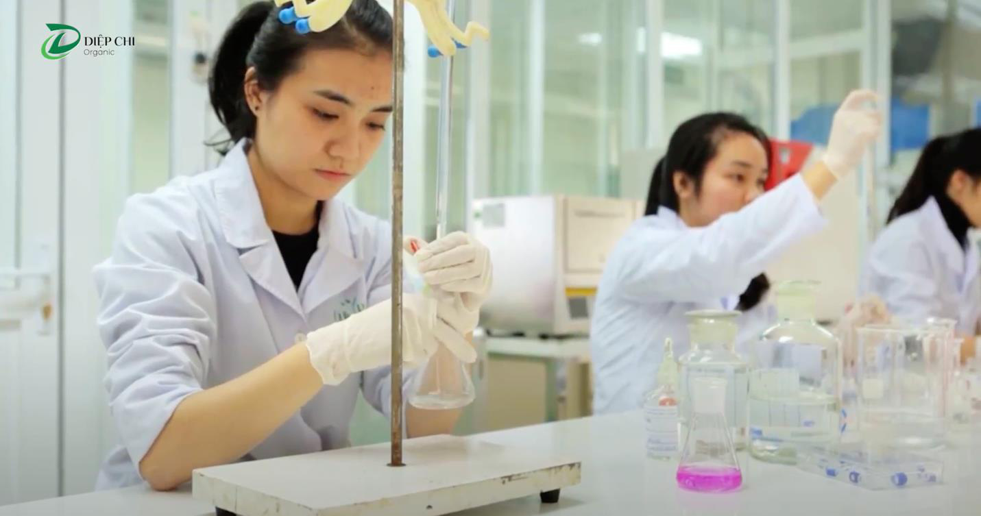 Cách lựa chọn thực phẩm tăng đề kháng, hỗ trợ giảm ho cho bé trong mùa dịch Covid-19 - Ảnh 3. Cách lựa chọn thực phẩm tăng đề kháng, hỗ trợ giảm ho cho bé trong mùa dịch Covid-19 - Ảnh 3.