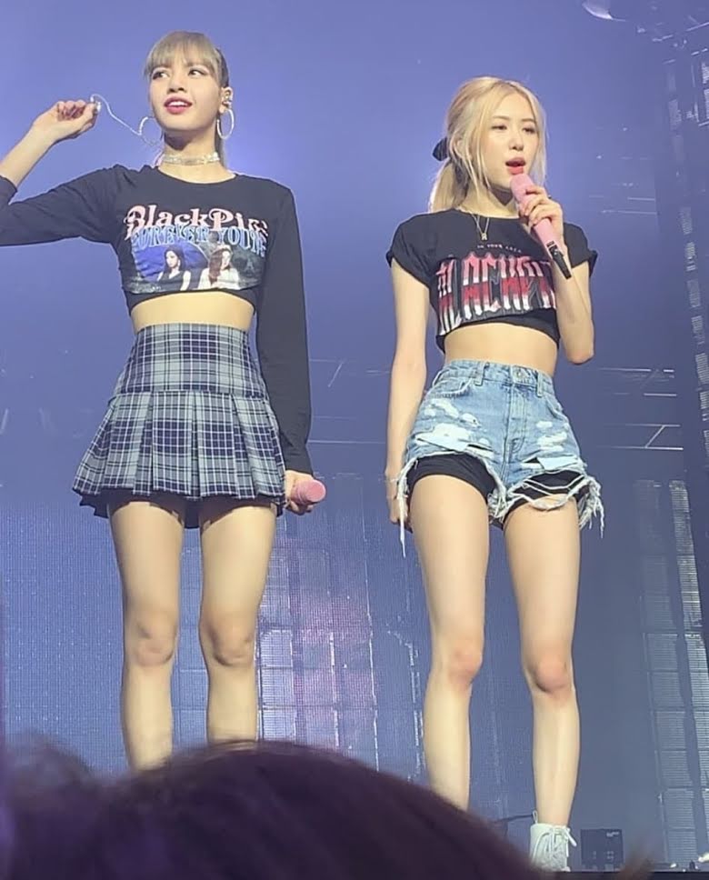 Không phải Jisoo hay Jennie, hóa ra Lisa và Rosé mới sở hữu đôi chân xuất sắc, diện quần short đẹp nhất BLACKPINK - Ảnh 12.