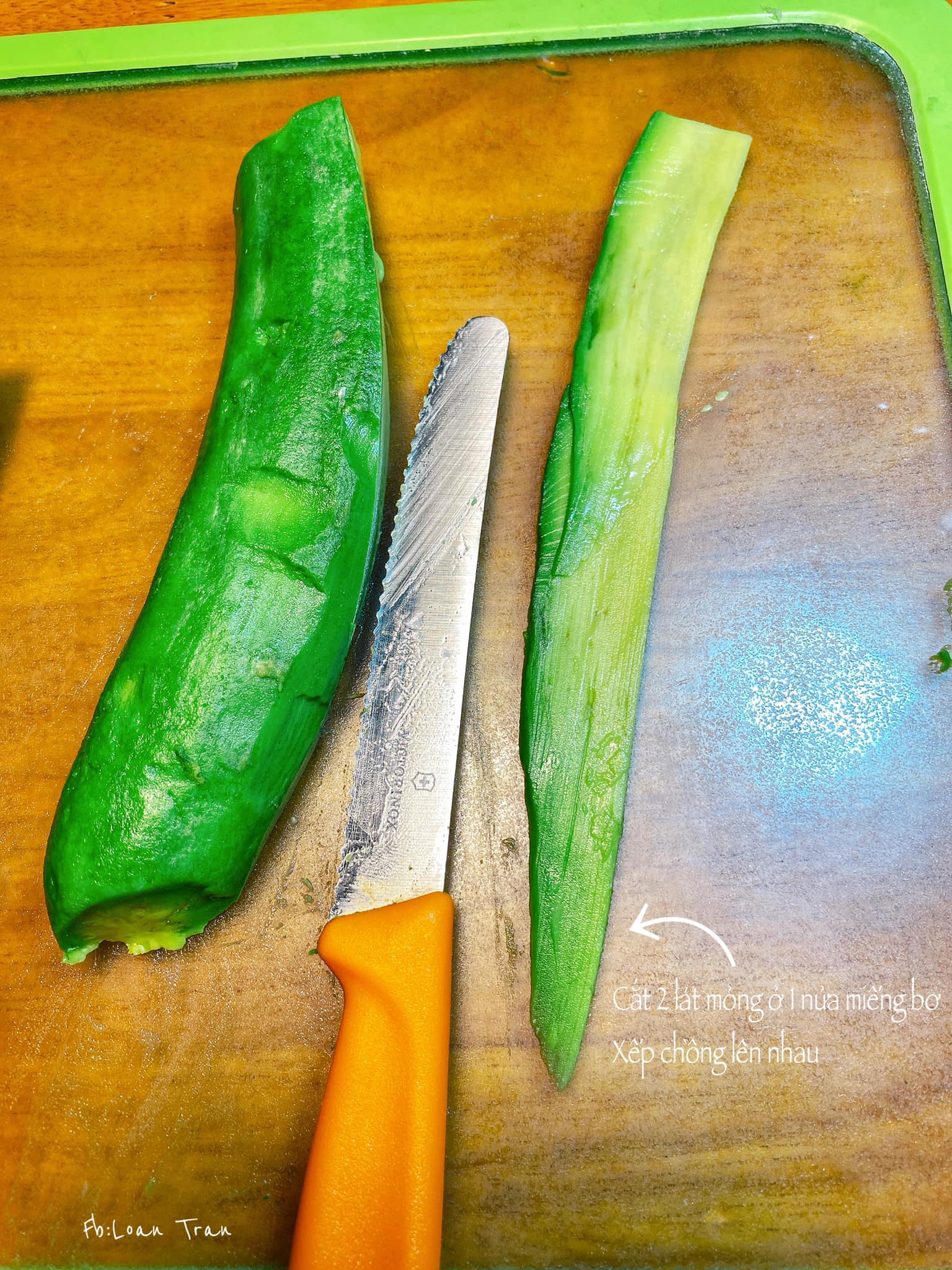 Rộ trend cắt xếp trái cây thành hình hoa, đẹp ngỡ ngàng ngã ngửa nhưng cách làm chỉ cần tỉ mỉ chút thôi! - Ảnh 26. Rộ trend cắt xếp trái cây thành hình hoa, đẹp ngỡ ngàng ngã ngửa nhưng cách làm chỉ cần tỉ mỉ chút thôi! - Ảnh 26.