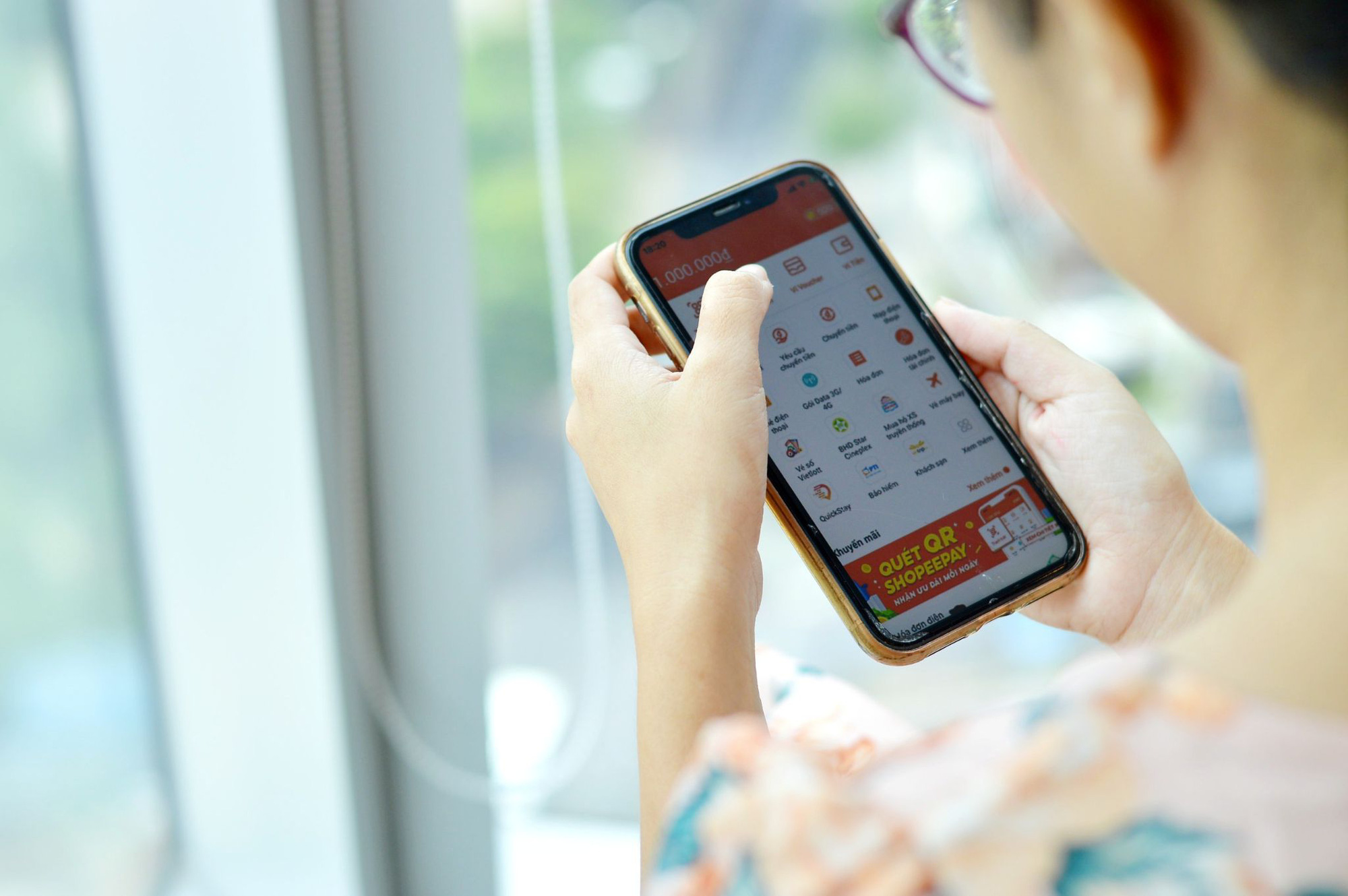 Để đơn h&agrave;ng Shopee đ&atilde; rẻ c&agrave;ng th&ecirc;m rẻ, c&oacute; mẹo hết cả đấy - Ảnh 1.