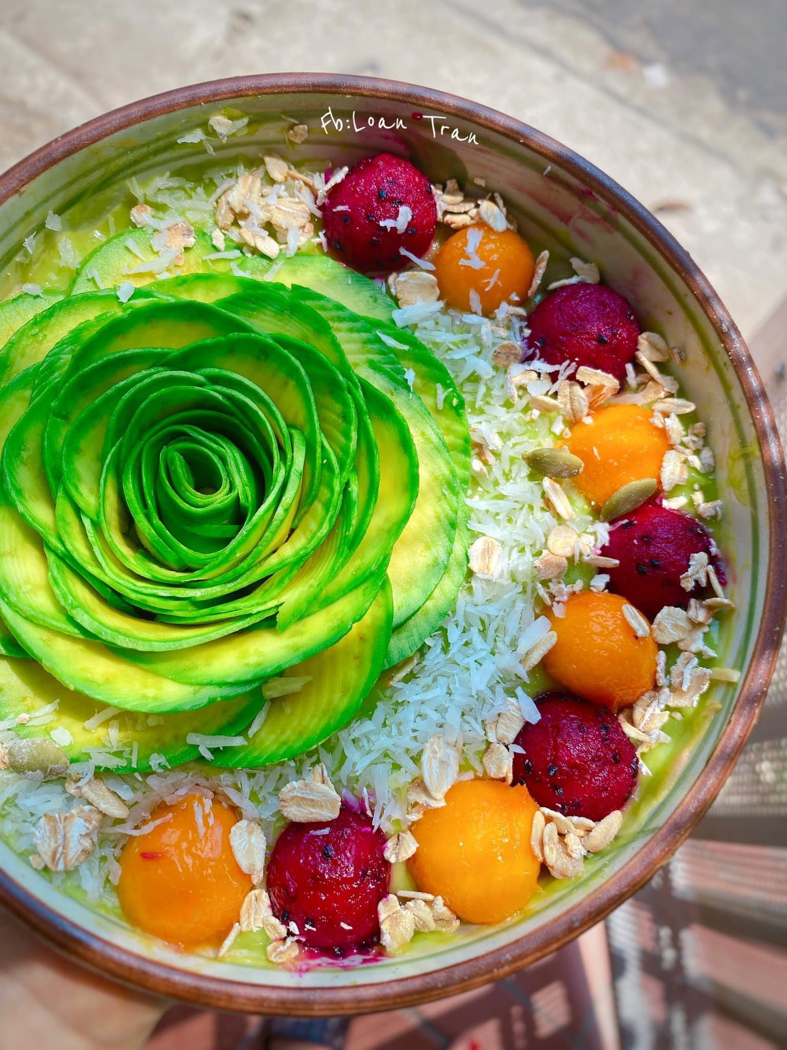 Rộ trend cắt xếp trái cây thành hình hoa, đẹp ngỡ ngàng ngã ngửa nhưng cách làm chỉ cần tỉ mỉ chút thôi! - Ảnh 33. Rộ trend cắt xếp trái cây thành hình hoa, đẹp ngỡ ngàng ngã ngửa nhưng cách làm chỉ cần tỉ mỉ chút thôi! - Ảnh 33.