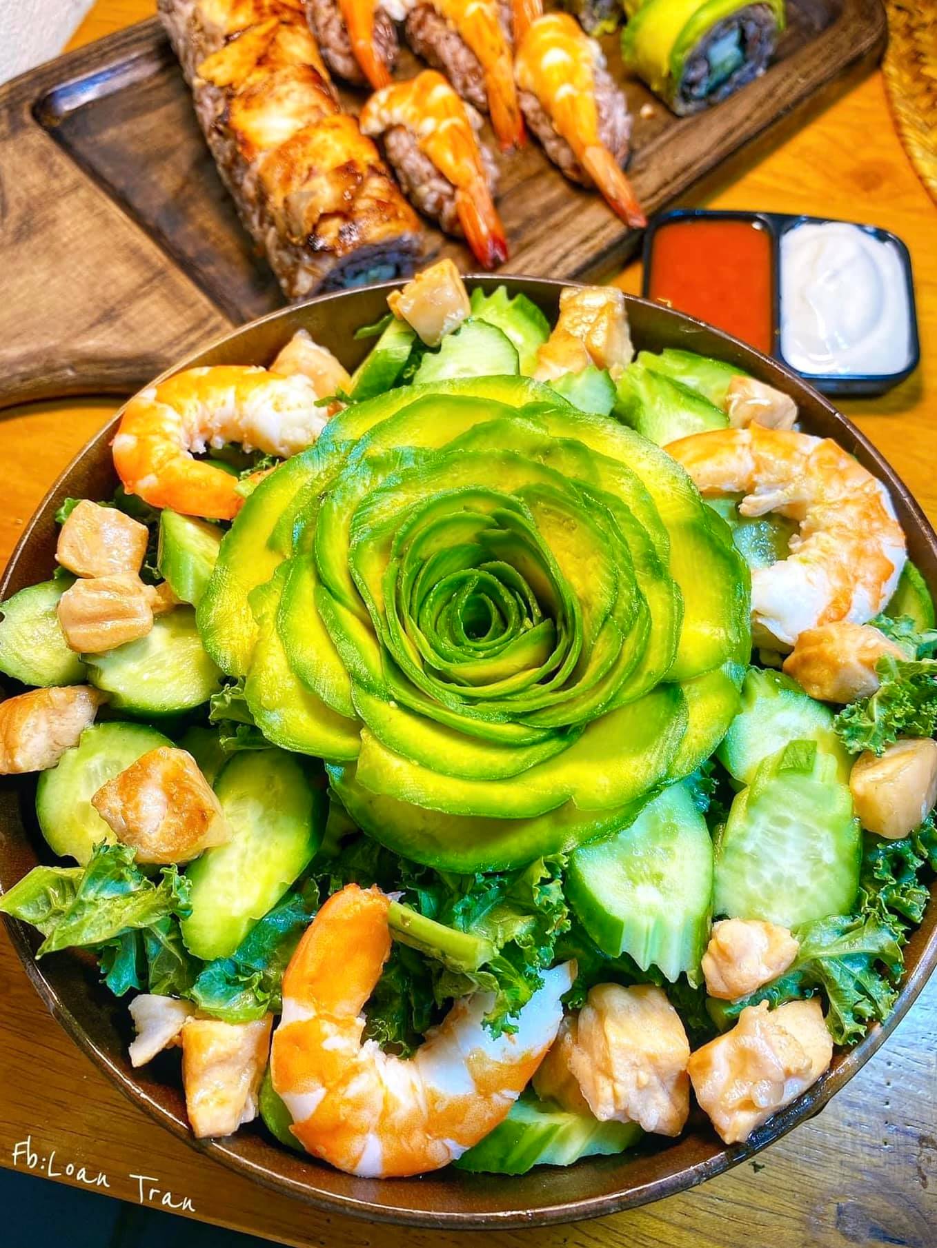 Rộ trend cắt xếp trái cây thành hình hoa, đẹp ngỡ ngàng ngã ngửa nhưng cách làm chỉ cần tỉ mỉ chút thôi! - Ảnh 34. Rộ trend cắt xếp trái cây thành hình hoa, đẹp ngỡ ngàng ngã ngửa nhưng cách làm chỉ cần tỉ mỉ chút thôi! - Ảnh 34.