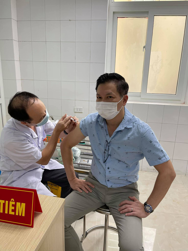 Shark Hưng xung phong tiêm thử nghiệm vaccine Nanocovax giai đoạn 3 do Việt Nam sản xuất - Ảnh 1.