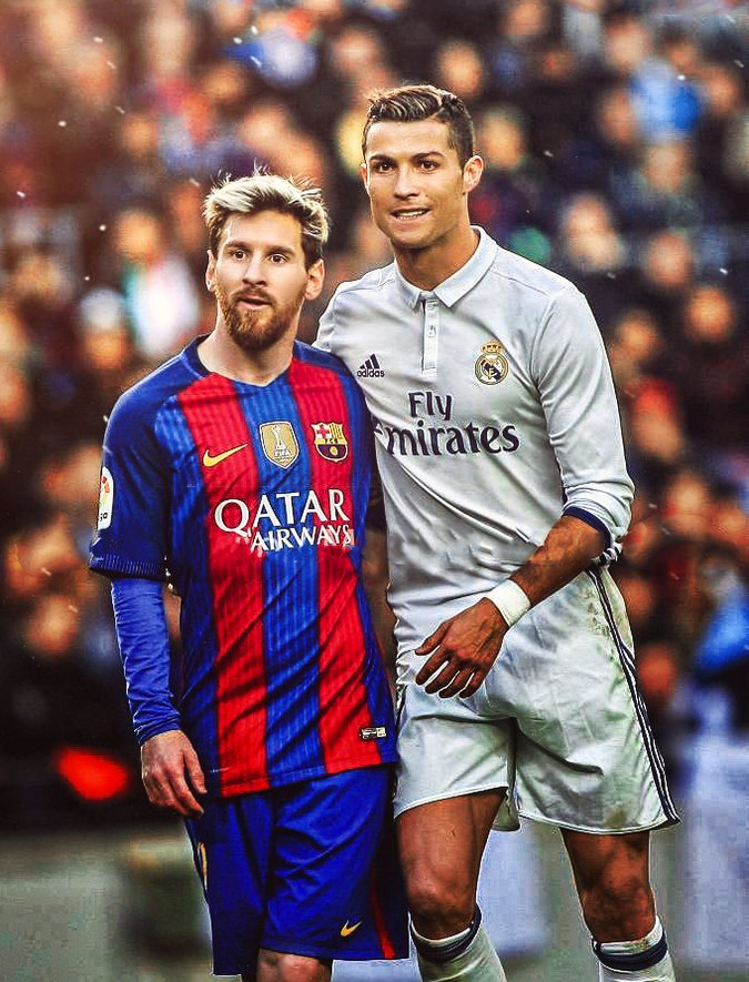 Cristiano Ronaldo, con trai, Messi: Ai sẽ là nhà vô địch cuối cùng, Cristiano Ronaldo hay Lionel Messi? Hãy cùng VFO.VN đồng hành để ngắm nhìn hai siêu sao bóng đá hàng đầu thế giới, và tìm hiểu về mối quan hệ giữa CR7 và Messi qua chính những bức ảnh đẹp nhất.