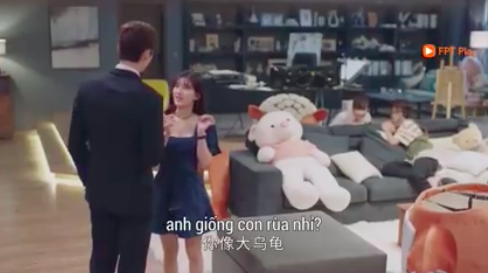 Triệu Lộ Tư bị bóc mẽ khai gian cao 1m63, thấp b&eacute; thế này thì mặt đẹp chuẩn visual có cứu được?  - Ảnh 8.