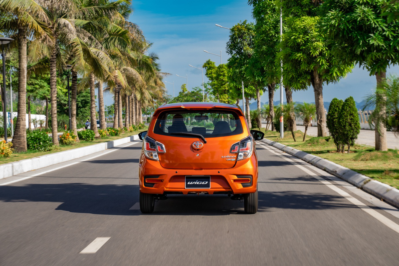 Sắm chiếc xe đầu đời là Toyota Wigo: Vợ ưng, chồng thuận, cả nhà đều vui - Ảnh 5. Sắm chiếc xe đầu đời là Toyota Wigo: Vợ ưng, chồng thuận, cả nhà đều vui - Ảnh 5.