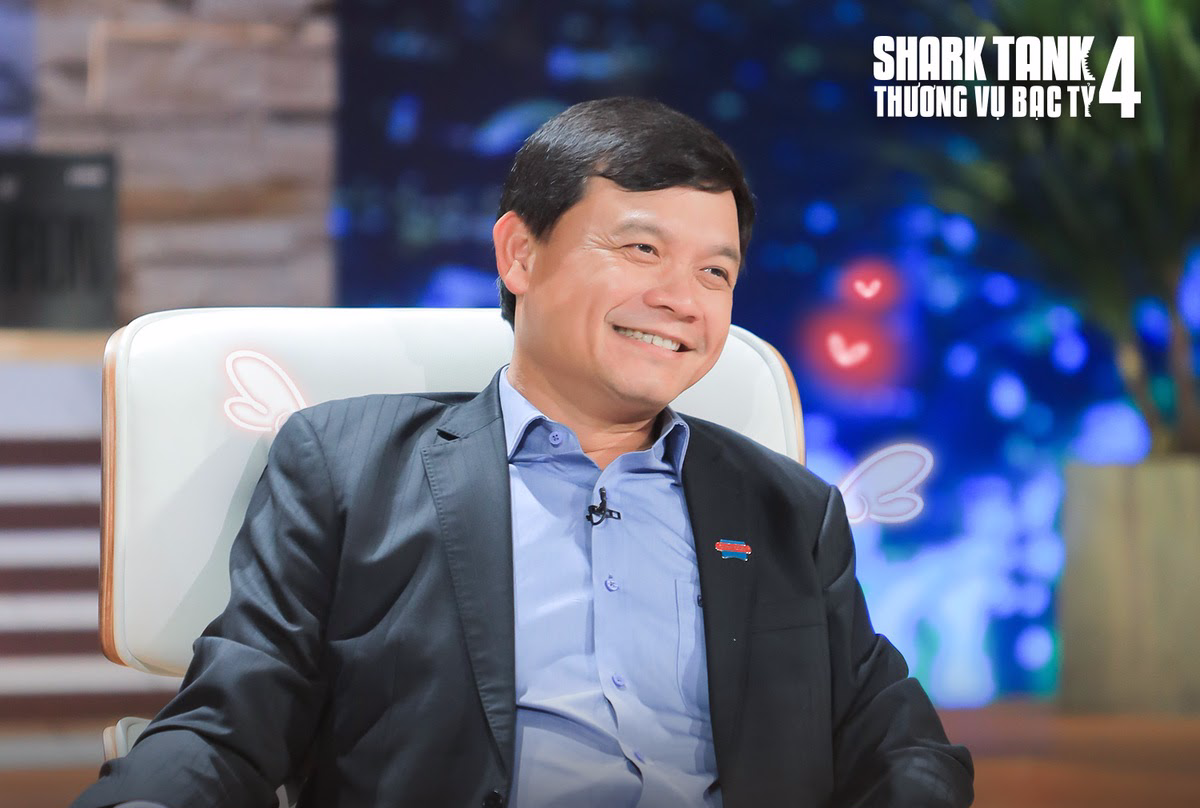 Nữ founder hỏi "nỗi sợ của Shark l&agrave; g&igrave;?", Shark Ph&uacute; đ&aacute;p một c&acirc;u g&acirc;y cười li&ecirc;n quan l&ugrave;m x&ugrave;m "xanh sạch xinh" trong qu&aacute; khứ - Ảnh 2.