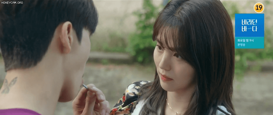 Phim 19+ Nevertheless: Xoắn tim trước màn hôn nhau ngọt lịm của Han So Hee và Song Kang - Ảnh 5.
