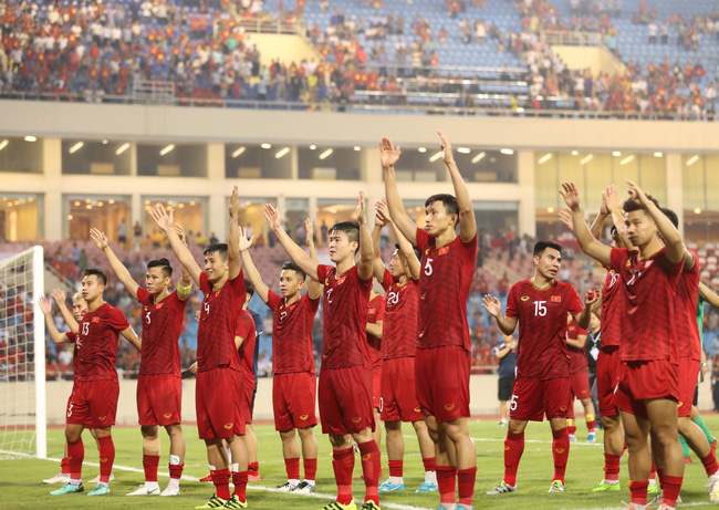 ĐT Việt Nam “chốt” sân nhà đá vòng loại World Cup 2022: Lộ diện những tiêu chí được vào sân, VAR chỉ còn là chuyện nhỏ - Ảnh 1.