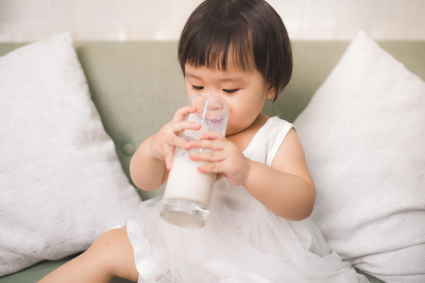 Con chậm lớn v&igrave; t&aacute;o b&oacute;n, mẹ phải l&agrave;m sao? - Ảnh 3.