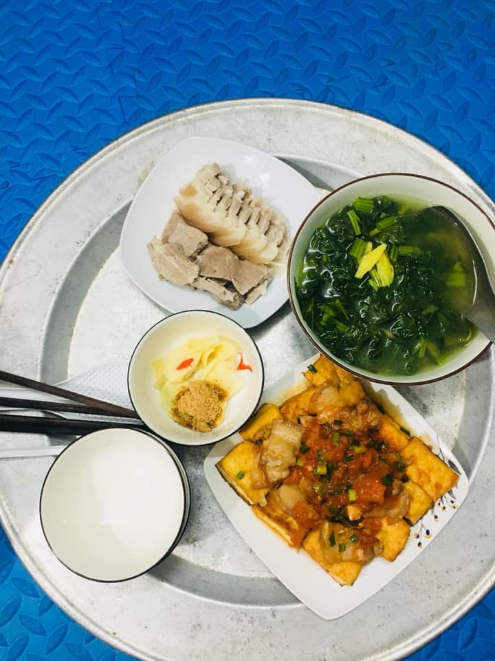 Mẹ 9X gợi ý 20 mâm cơm tối giản dị mà ngon miệng mùa dịch - Ảnh 6. Mẹ 9X gợi ý 20 mâm cơm tối giản dị mà ngon miệng mùa dịch - Ảnh 6.