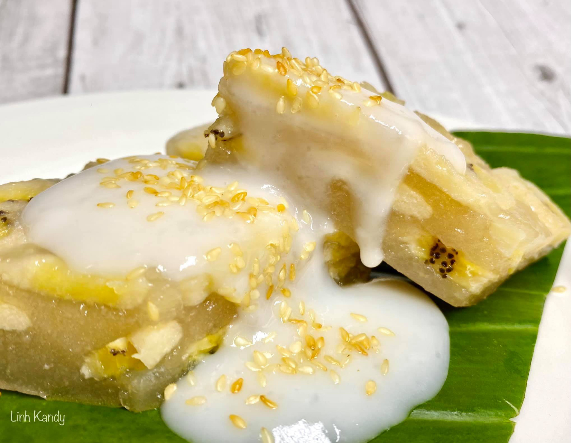 Biết cách phân biệt các loại chuối rồi thì làm ngay 8 món bánh chuối ngon nhức nách này nhé các chị em ơi! - Ảnh 8. Biết cách phân biệt các loại chuối rồi thì làm ngay 8 món bánh chuối ngon nhức nách này nhé các chị em ơi! - Ảnh 8.