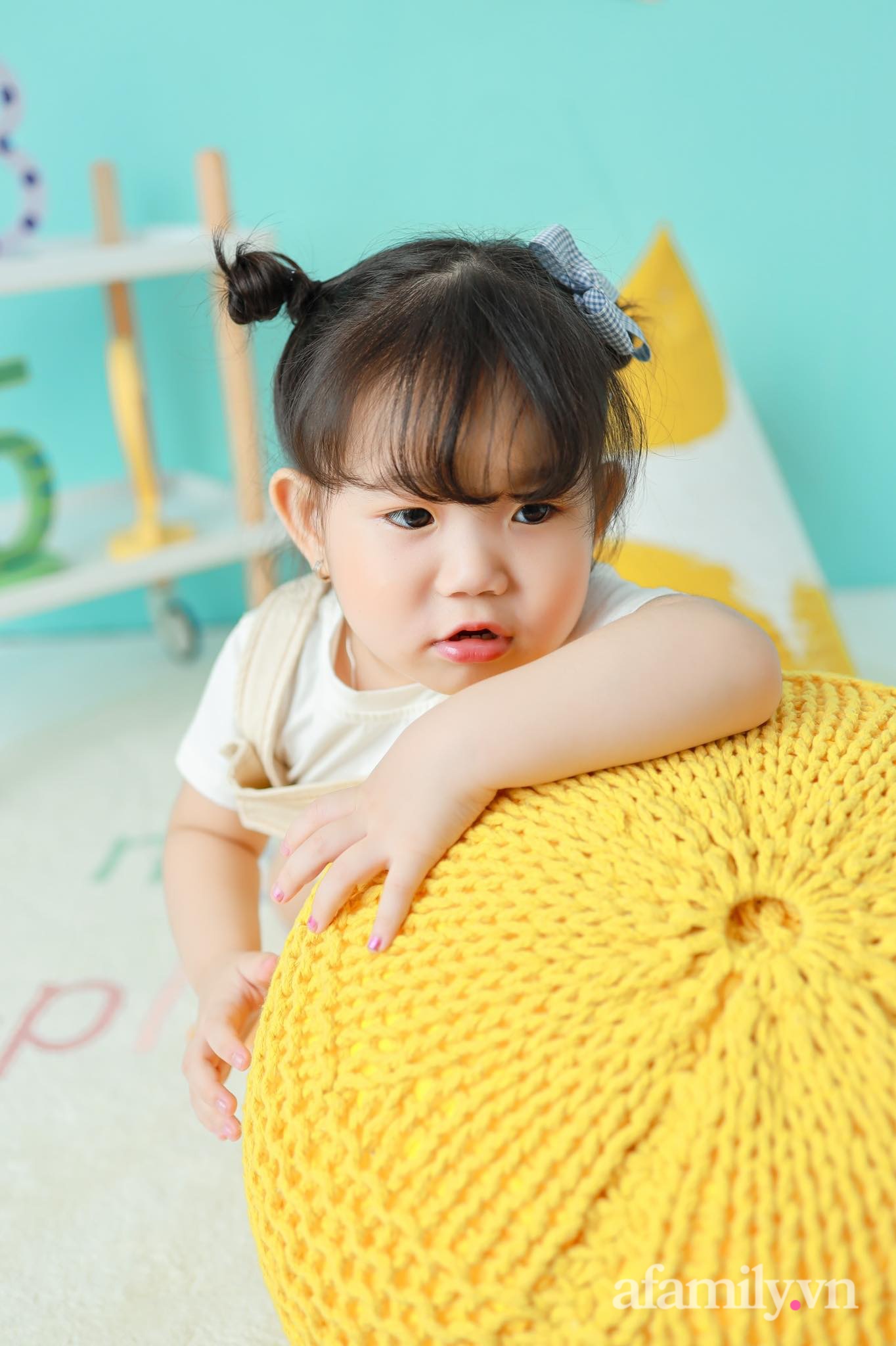 Bé gái xinh xắn nổi tiếng chỉ sau 1 bộ ảnh, chưa đầy 3 tuổi đã kiếm được 20 triệu đồng mỗi tháng - Ảnh 6. Bé gái xinh xắn nổi tiếng chỉ sau 1 bộ ảnh, chưa đầy 3 tuổi đã kiếm được 20 triệu đồng mỗi tháng - Ảnh 6.