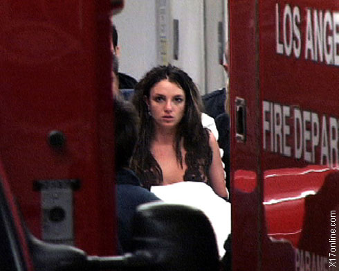 Sự thật vụ Britney Spears nhốt con trong nhà tắm: Con trai bị cướp đi khi còn đang ngủ, bản thân bị bắt trói như kẻ tâm thần nguy hiểm - Ảnh 3. Sự thật vụ Britney Spears nhốt con trong nhà tắm: Con trai bị cướp đi khi còn đang ngủ, bản thân bị bắt trói như kẻ tâm thần nguy hiểm - Ảnh 3.