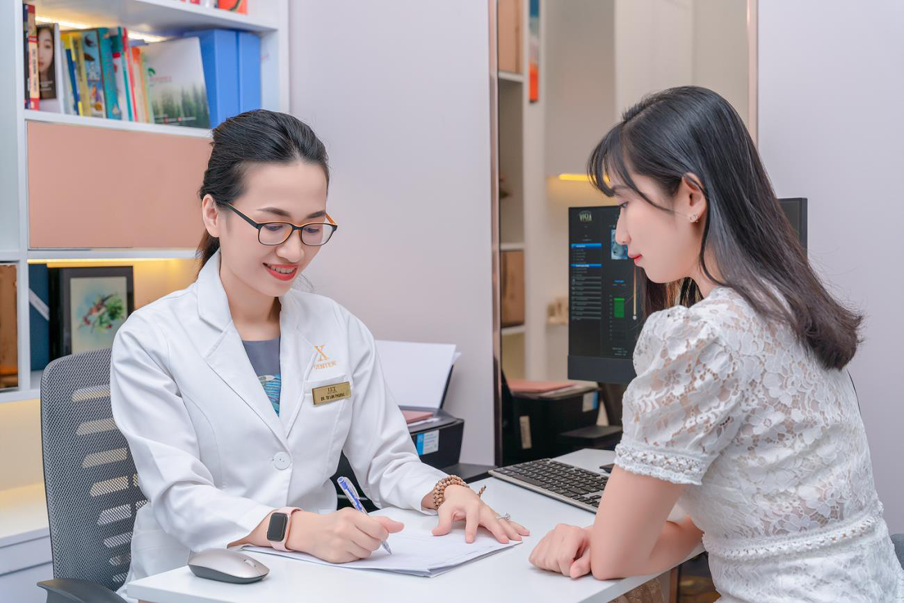 Chuyên gia tiết lộ thông tin bất ngờ về gàu, ngứa và vi khuẩn - Ảnh 2. Chuyên gia tiết lộ thông tin bất ngờ về gàu, ngứa và vi khuẩn - Ảnh 2.