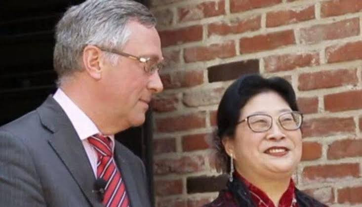 Vừa được miễn trừ ngoại giao, vợ đại sứ Bỉ tại Hàn Quốc lại bị tố đánh người - Ảnh 2.