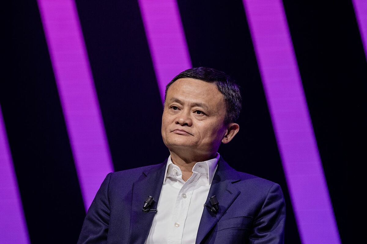 Bí ẩn bên trong trường doanh nhân toàn tinh hoa Jack Ma từng làm hiệu trưởng: Tỷ lệ trúng tuyển còn cao hơn Harvard, phỏng vấn siêu hack não, có cả bài tập về nhà - Ảnh 1.