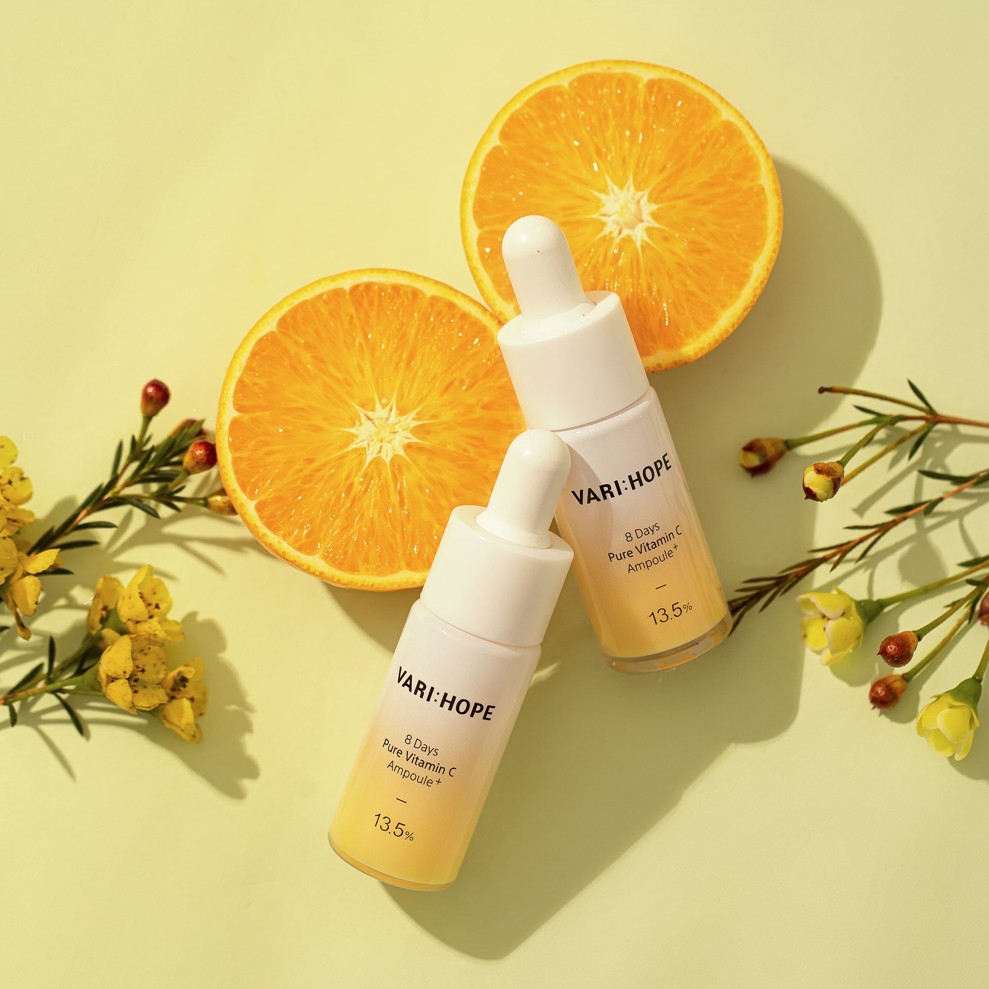 5 loại serum vitamin C làm mờ thâm, sáng da 