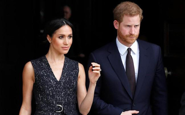 Bị chê bai nói nhiều hơn làm, vợ chồng Meghan Markle đáp trả dư luận sâu cay - Ảnh 1.