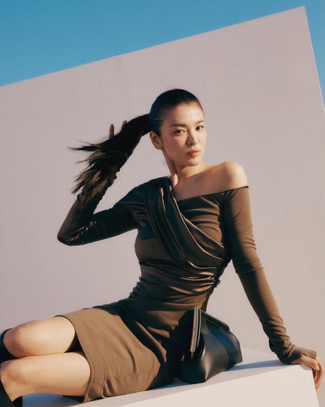 Song Hye Kyo và loạt ảnh tạp chí chưa công bố, trông rất đẹp nhưng số phận đều nằm ở chuồng gà - Ảnh 1. Song Hye Kyo và loạt ảnh tạp chí chưa công bố, trông rất đẹp nhưng số phận đều nằm ở chuồng gà - Ảnh 1.