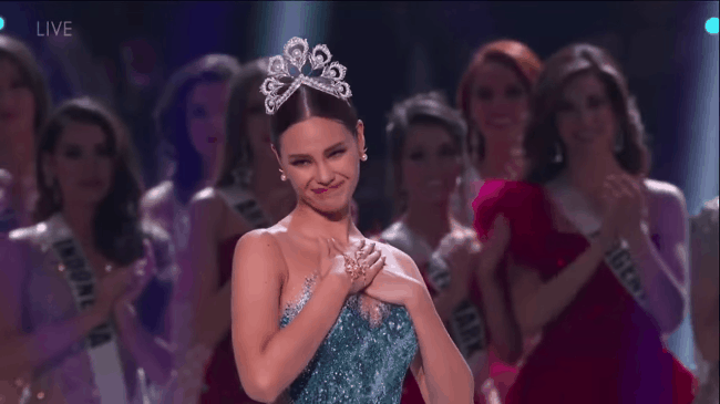 cat walk - Ảnh 1. Miss Universe, Hoa hậu H'Hen Niê, Hoa hậu Phạm Hương, Hoa hậu Catriona Gray, Hoa hậu Riyo Mori, đầm dạ hội Miss Universe