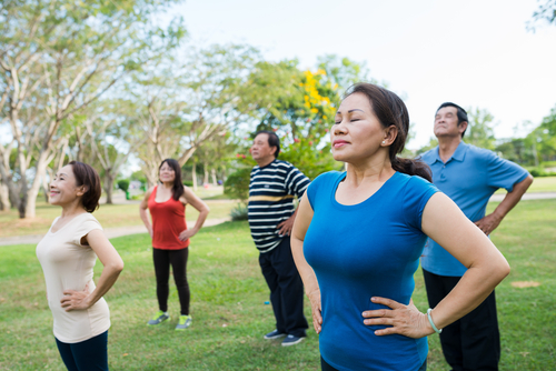 Những bài tập tại nhà phù hợp với người bị bệnh tiểu đường, tim mạch, gout và chế độ ăn lành mạnh - Ảnh 1.