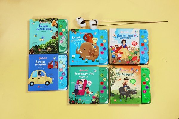 Hoà Minzy bật mí 9 quyển sách con trai đọc từ 3 tháng tuổi, cuốn Bo thích nhất cực kì đặc biệt - Ảnh 8.